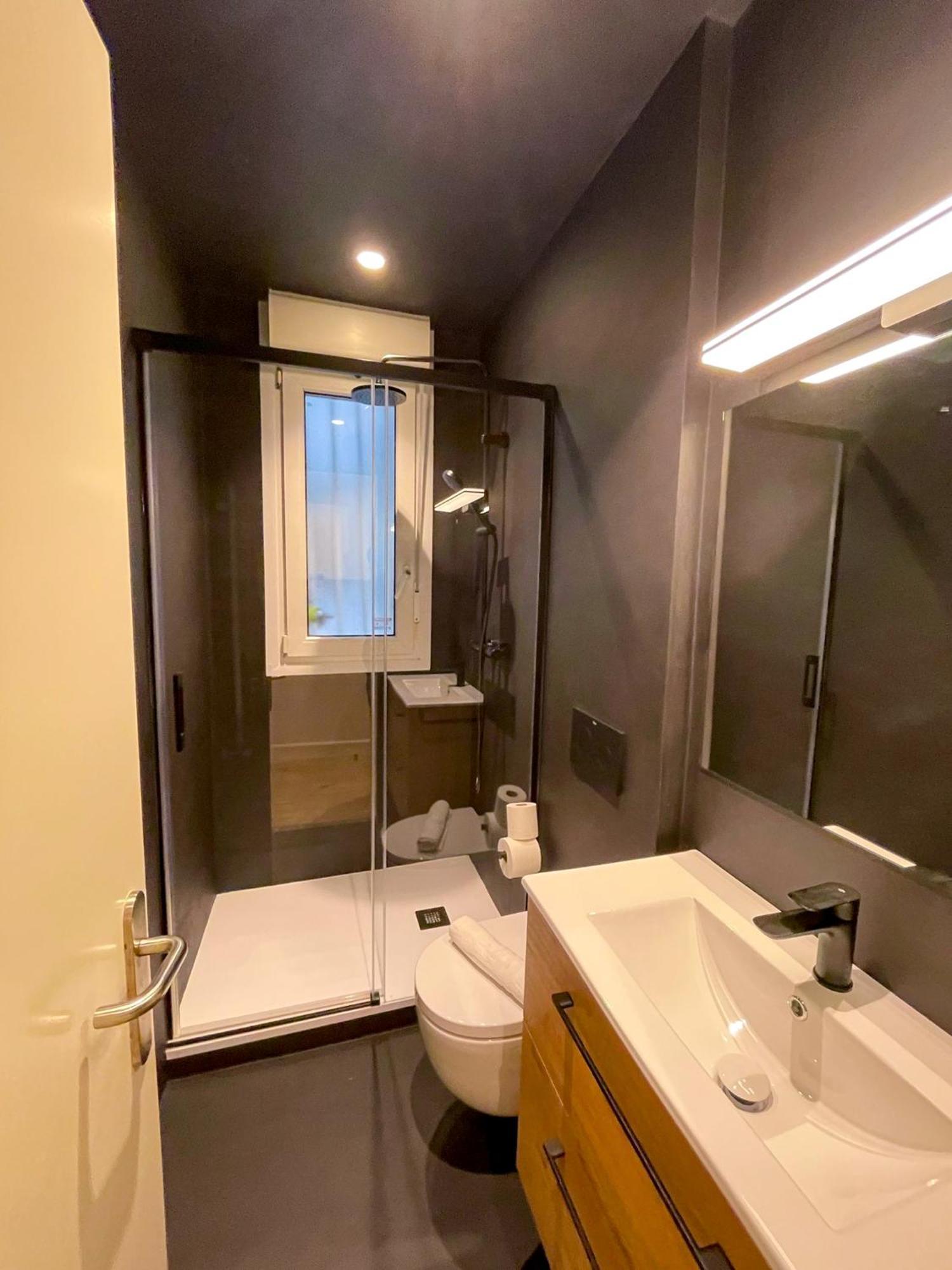 Vivienda Turistica En Bilbao La Vieja Con Wifi Y Parking Apartment Ngoại thất bức ảnh